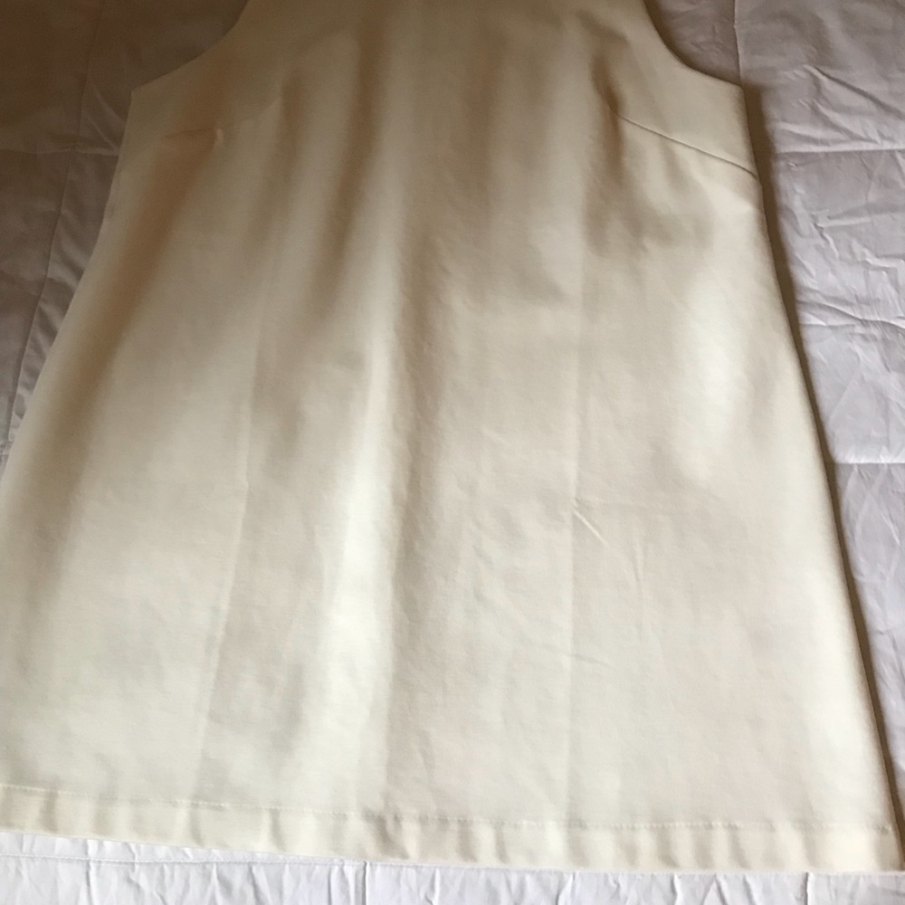 White sleeveless dress